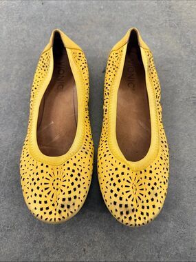 Vionic Yellow Laser-Cut Ballet Flats
